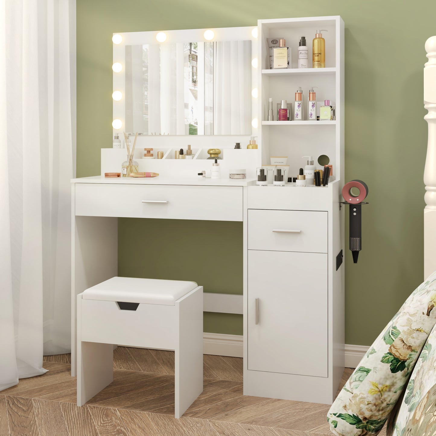 HAIOOU Vanity Desk Set with Charging Station